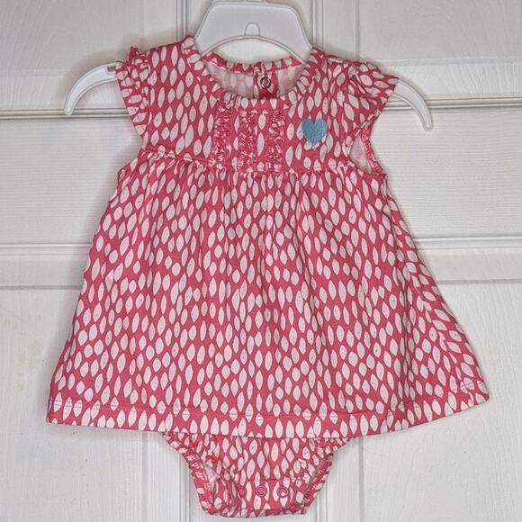Carter's Pink White Long Diamond Pattern Blue Heart One Piece Bodysuit Dress 12M - Picture 1 of 11